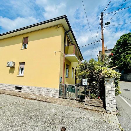 Apartament Le Rose Triest Zewnętrze zdjęcie