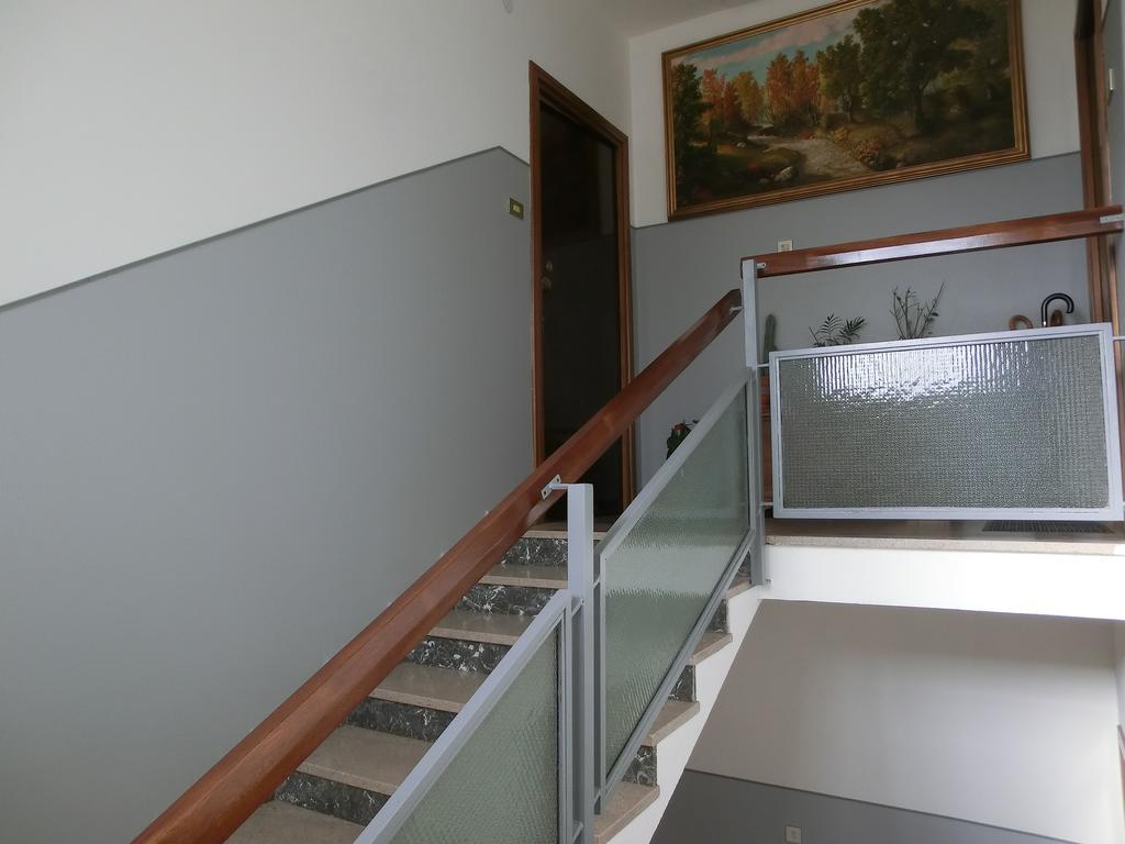 Apartament Le Rose Triest Zewnętrze zdjęcie
